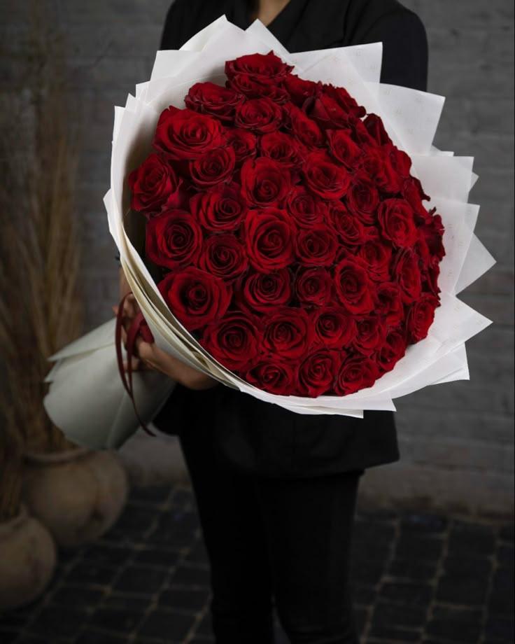 Crimson Velvet Whispers: A Luxe Bouquet